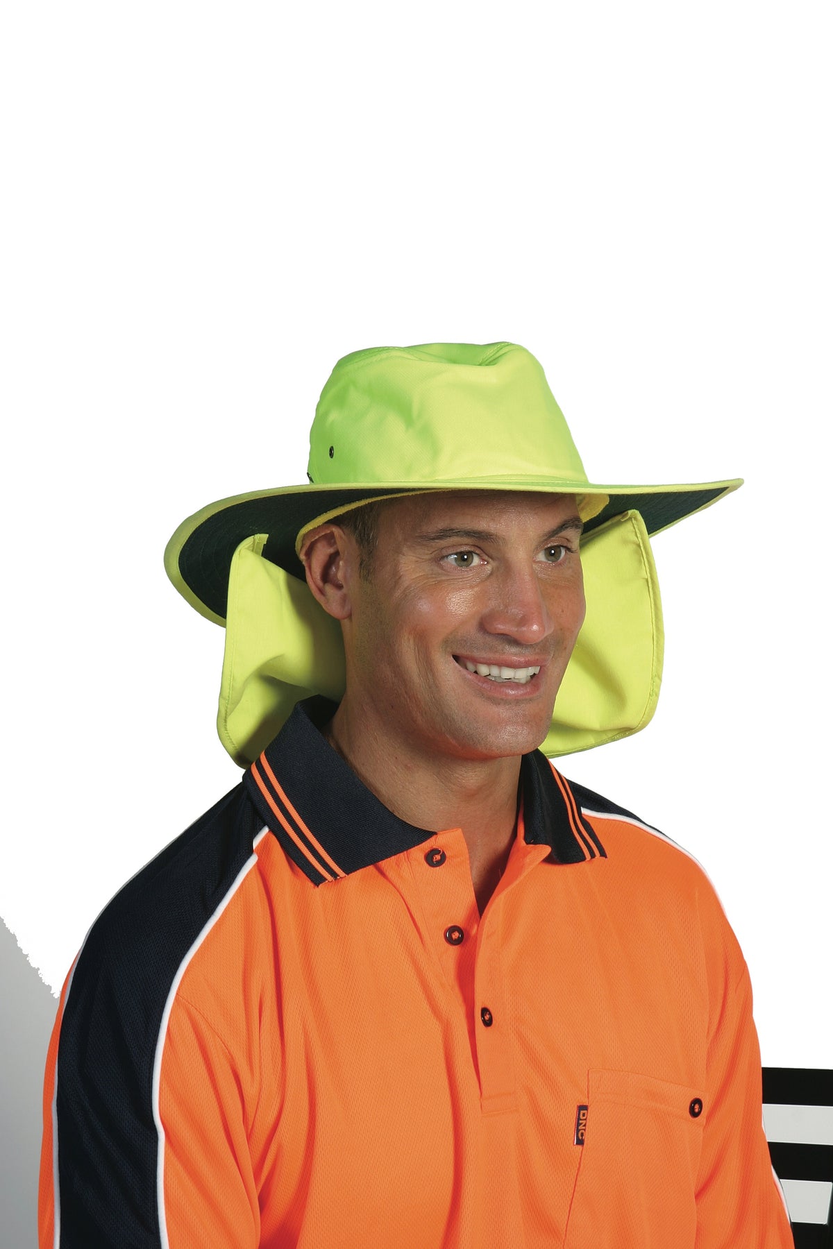 DNC Workwear hivis hat with flap H055