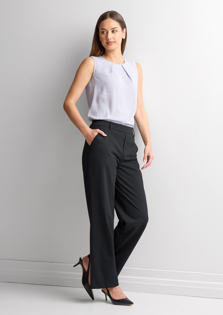 Soft Stretch Womens Pant - Black - Model