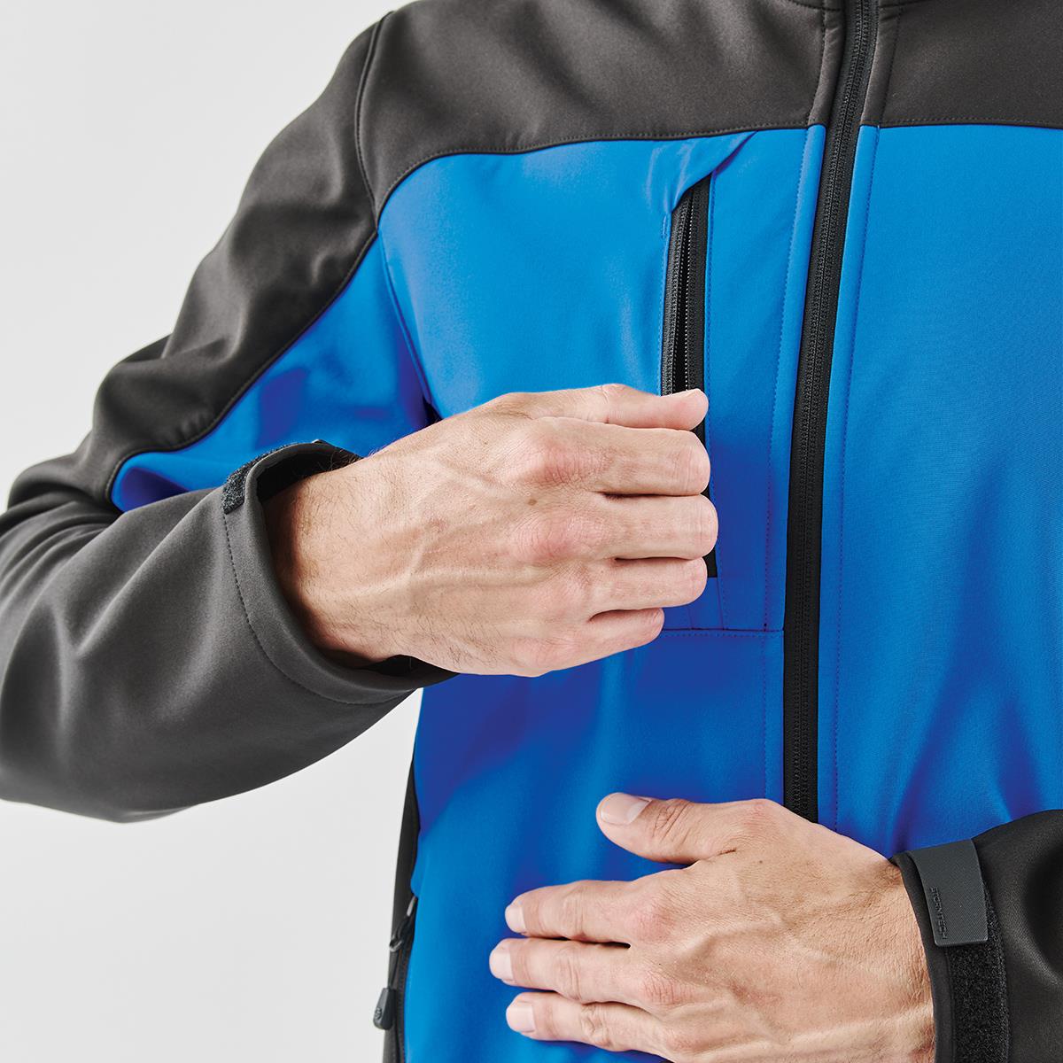 Men's Cascades Hooded Softshell - view