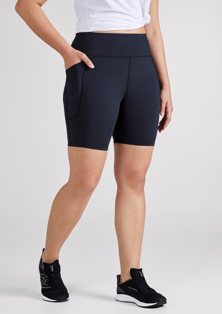 Luna Womens Bike Short - Black - Model