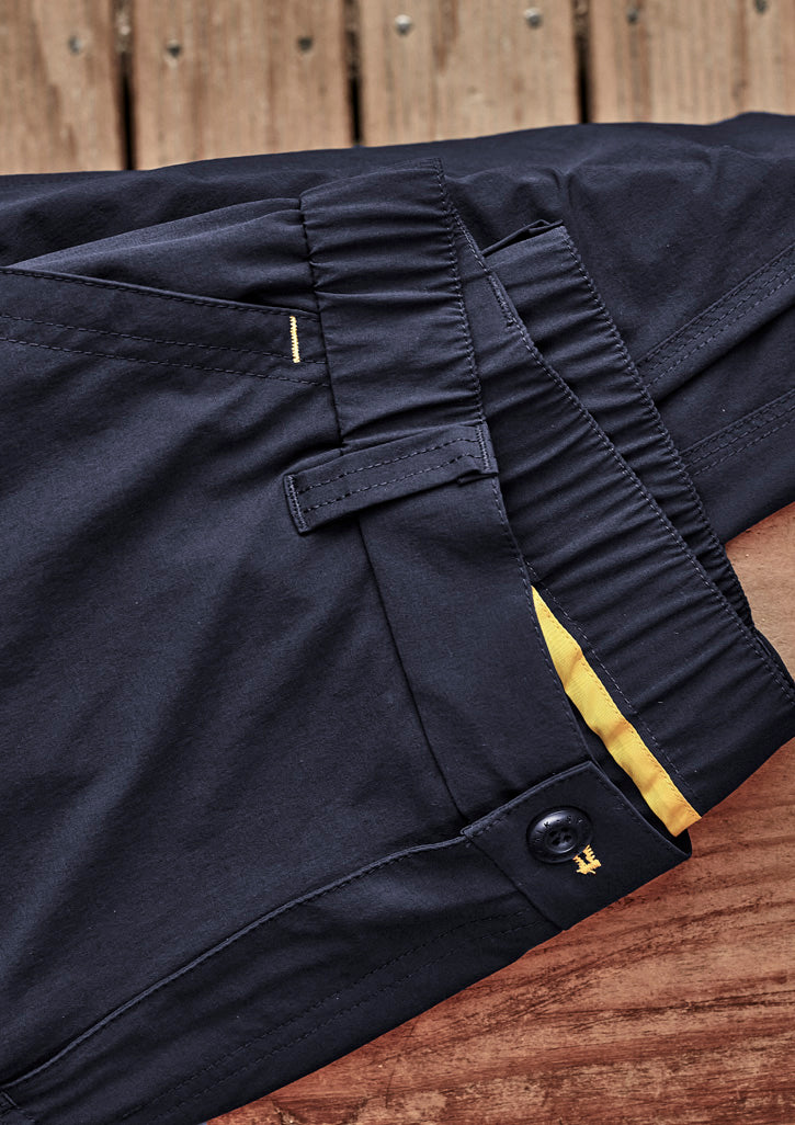 Mens Lightweight Outdoor Pant - Navy - Model