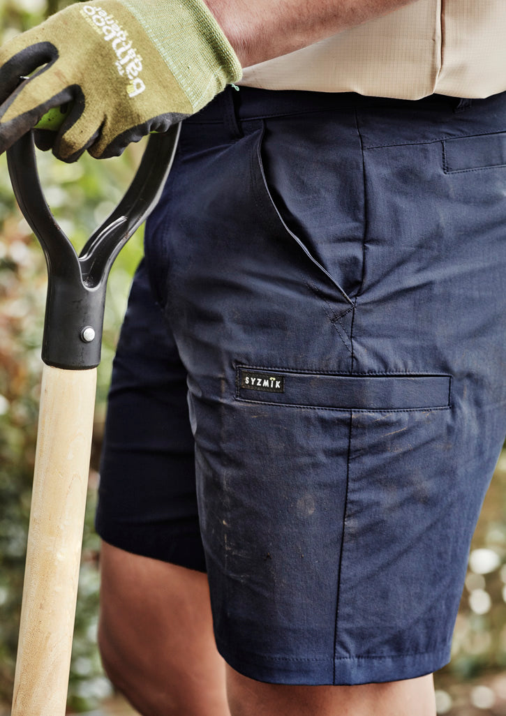 Mens Lightweight Outdoor Short - Navy - Model