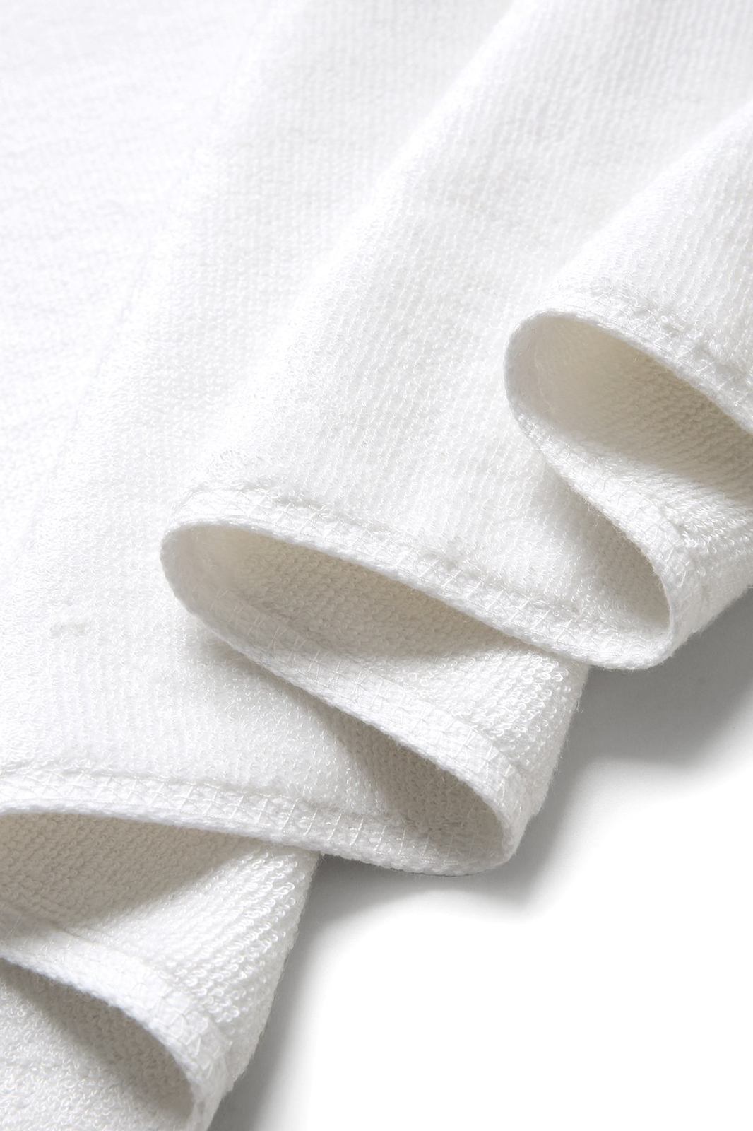 Bamboo Golf Towel with plastic hook - White - View